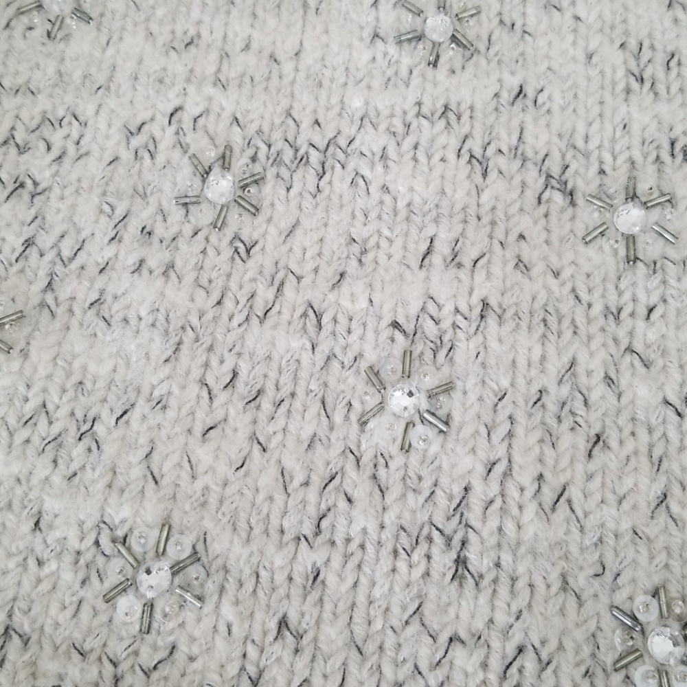 LOFT Snowflake Sweater - Picture 3 of 7